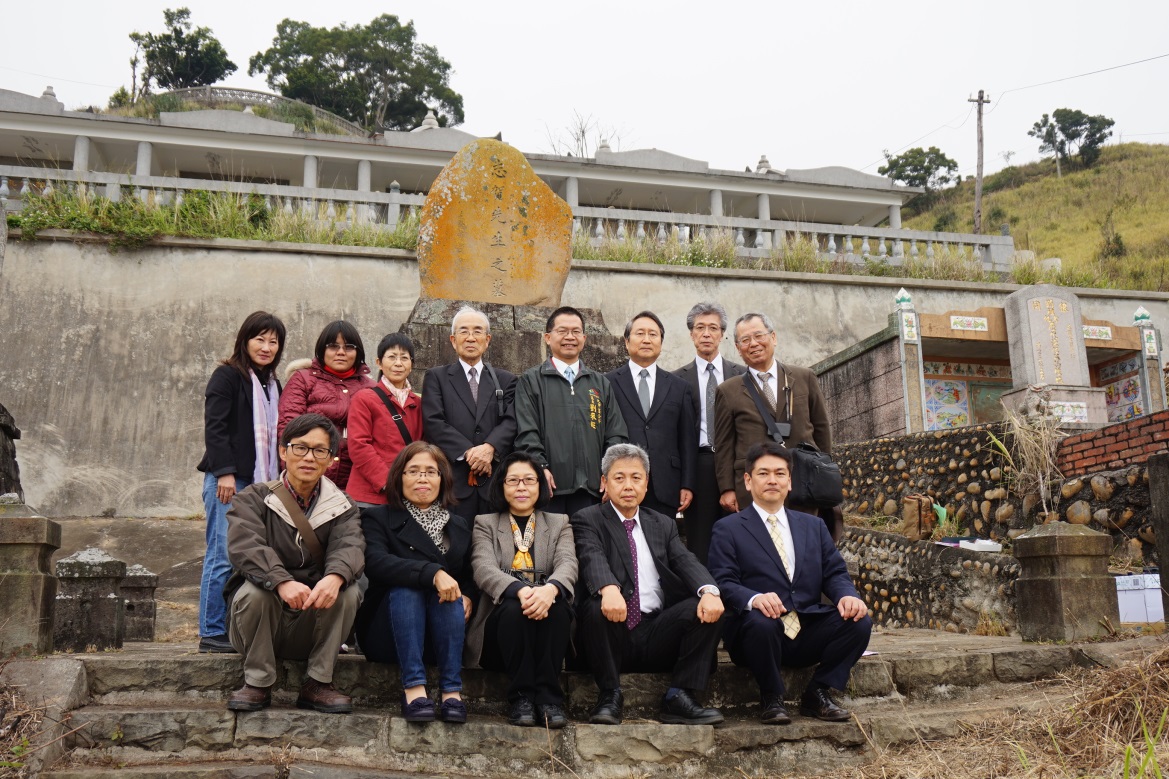 日本團「志賀哲太郎先生顯彰會」委員會訪台接待會-墓
